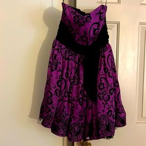 Beautiful little party/cocktail dress